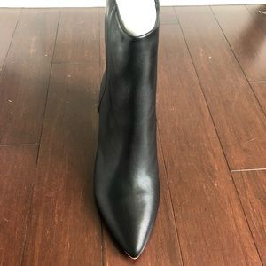 Dolce Vita black leather deedee bootie size 10